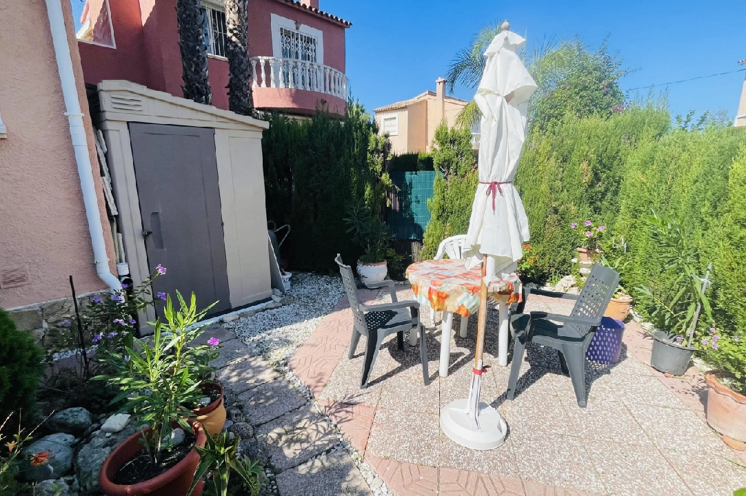 terraced house cornerside in Els Poblets for sale, built area 68 m², year built 1999, condition neat, + central heating, plot area 73 m², 2 bedroom, 1 bathroom, swimming-pool, ref.: JS-2023-14