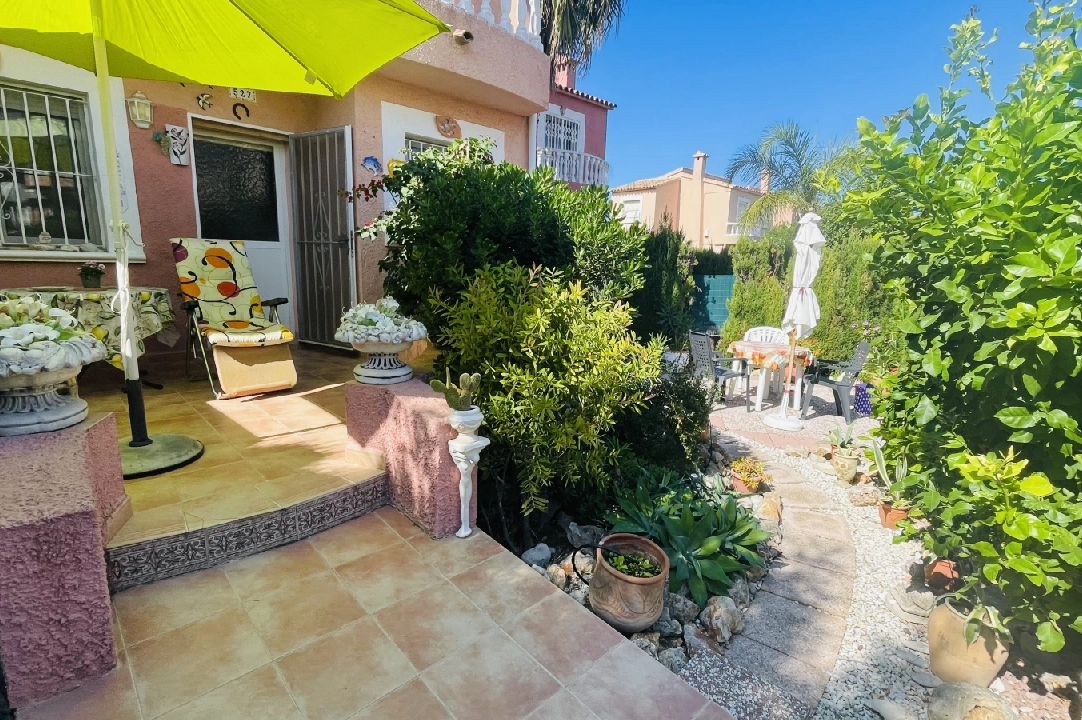 terraced house cornerside in Els Poblets for sale, built area 68 m², year built 1999, condition neat, + central heating, plot area 73 m², 2 bedroom, 1 bathroom, swimming-pool, ref.: JS-2023-15