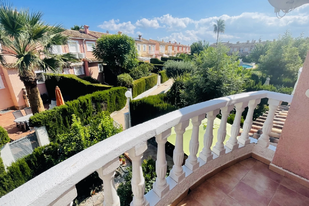 terraced house cornerside in Els Poblets for sale, built area 68 m², year built 1999, condition neat, + central heating, plot area 73 m², 2 bedroom, 1 bathroom, swimming-pool, ref.: JS-2023-9
