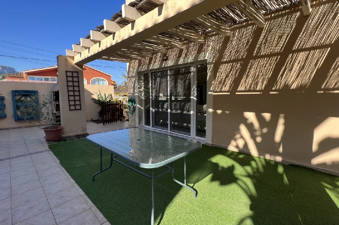 terraced house in Denia for rent, built area 130 m², condition neat, + KLIMA, air-condition, plot area 160 m², 4 bedroom, 3 bathroom, swimming-pool, ref.: D-0223-12
