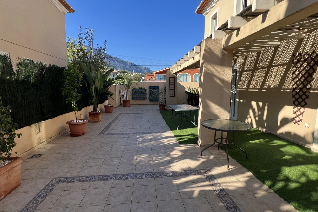 terraced house in Denia for rent, built area 130 m², condition neat, + KLIMA, air-condition, plot area 160 m², 4 bedroom, 3 bathroom, swimming-pool, ref.: D-0223-16