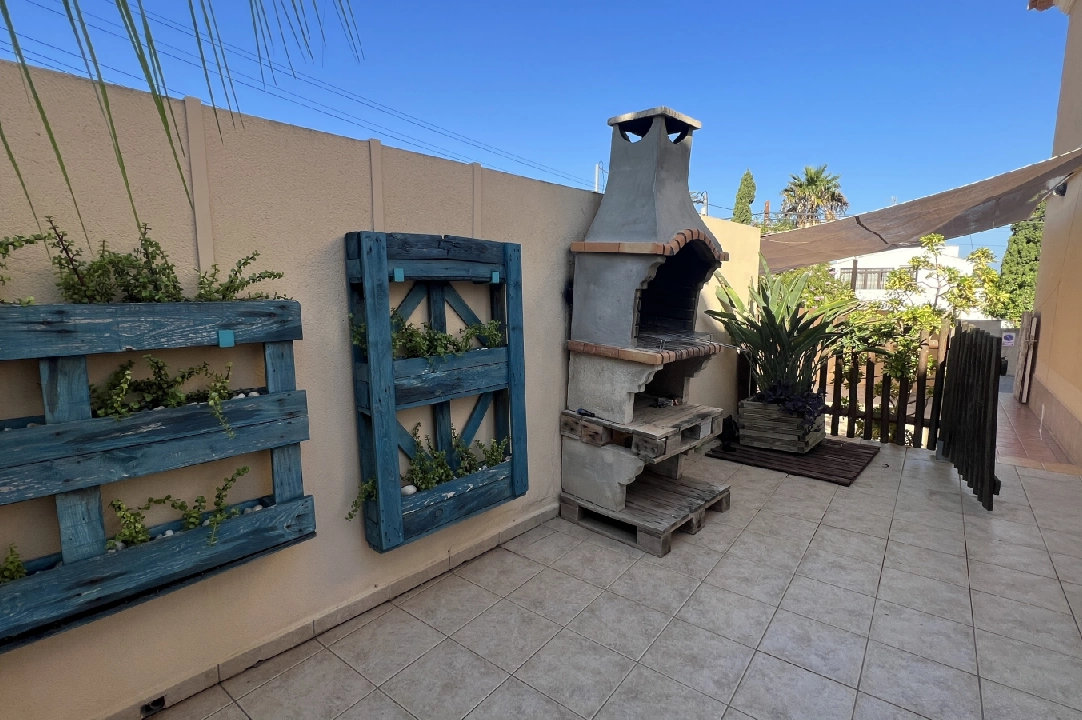 terraced house in Denia for rent, built area 130 m², condition neat, + KLIMA, air-condition, plot area 160 m², 4 bedroom, 3 bathroom, swimming-pool, ref.: D-0223-24