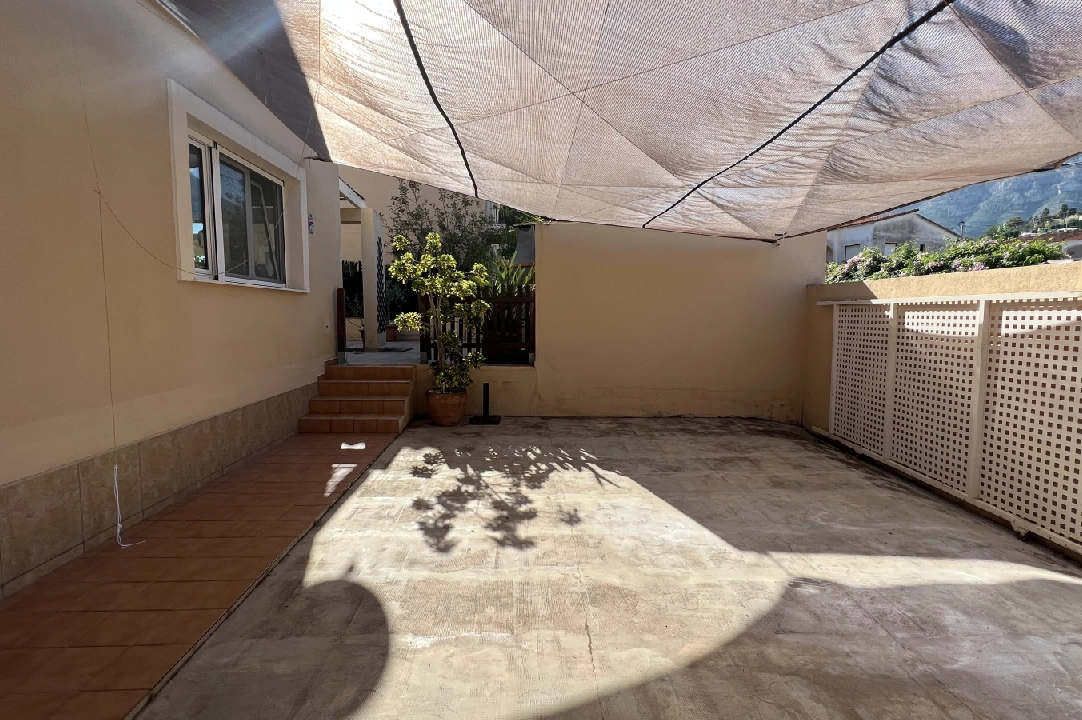 terraced house in Denia for rent, built area 130 m², condition neat, + KLIMA, air-condition, plot area 160 m², 4 bedroom, 3 bathroom, swimming-pool, ref.: D-0223-30