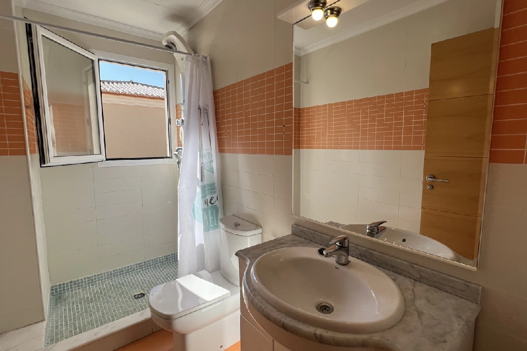 terraced house in Denia for rent, built area 130 m², condition neat, + KLIMA, air-condition, plot area 160 m², 4 bedroom, 3 bathroom, swimming-pool, ref.: D-0223-41