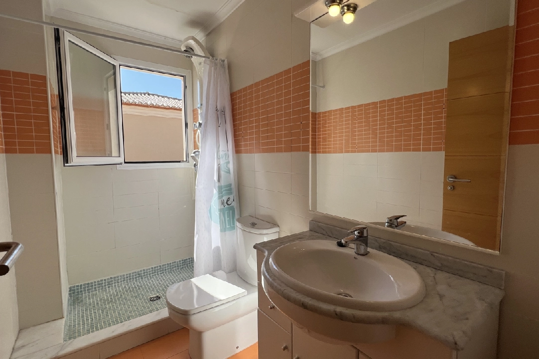 terraced house in Denia for rent, built area 130 m², condition neat, + KLIMA, air-condition, plot area 160 m², 4 bedroom, 3 bathroom, swimming-pool, ref.: D-0223-55