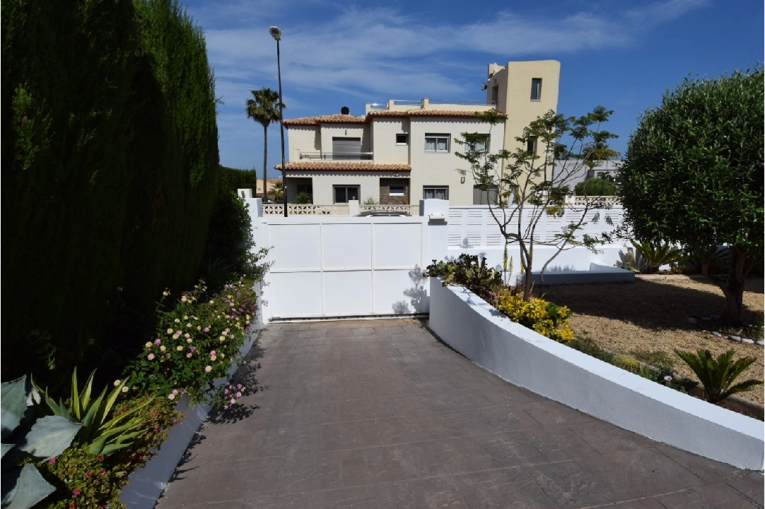 villa in La Nucia(La nucia) for sale, built area 159 m², air-condition, plot area 761 m², 2 bedroom, 2 bathroom, swimming-pool, ref.: AM-1035DA-3700-4