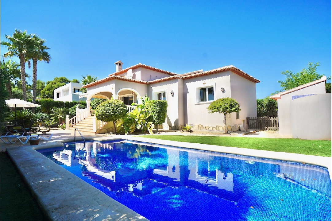 villa in Moraira(Camarrocha) for sale, built area 140 m², air-condition, plot area 807 m², 3 bedroom, 2 bathroom, swimming-pool, ref.: CA-H-1690-AMBEI-3