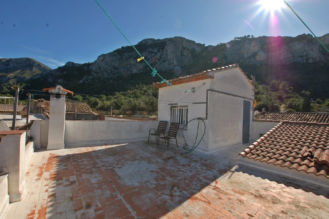 town house in Vall de Gallinera for sale, built area 275 m², year built 2005, + central heating, air-condition, plot area 216 m², 4 bedroom, 2 bathroom, swimming-pool, ref.: O-V64714D-12