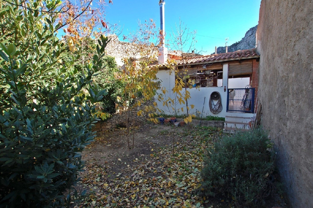 town house in Vall de Gallinera for sale, built area 275 m², year built 2005, + central heating, air-condition, plot area 216 m², 4 bedroom, 2 bathroom, swimming-pool, ref.: O-V64714D-13