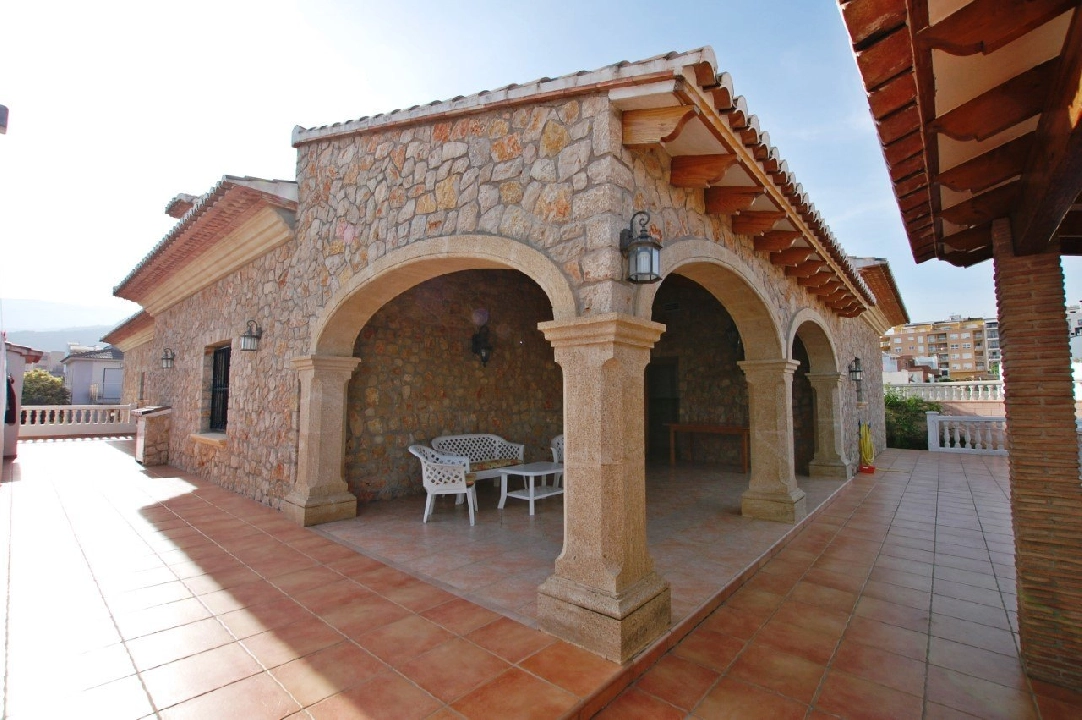 villa in Pego for sale, built area 311 m², year built 2006, + central heating, air-condition, plot area 919 m², 5 bedroom, 3 bathroom, swimming-pool, ref.: O-V27014D-5