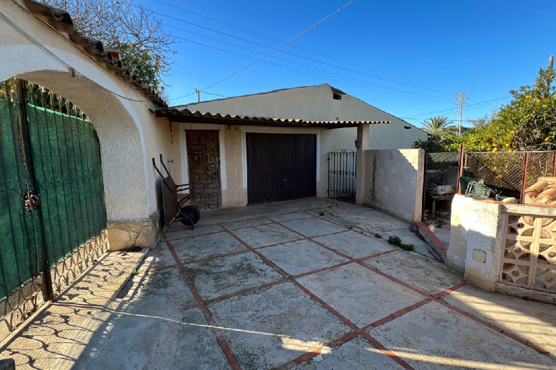 country house in Denia for sale, built area 204 m², year built 1981, + stove, air-condition, plot area 6198 m², 5 bedroom, 2 bathroom, ref.: FK-2223-5