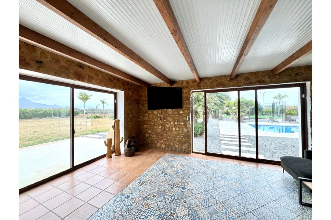 villa in Pedreguer for sale, built area 250 m², air-condition, plot area 15000 m², 5 bedroom, 2 bathroom, swimming-pool, ref.: VI-CHA362-12