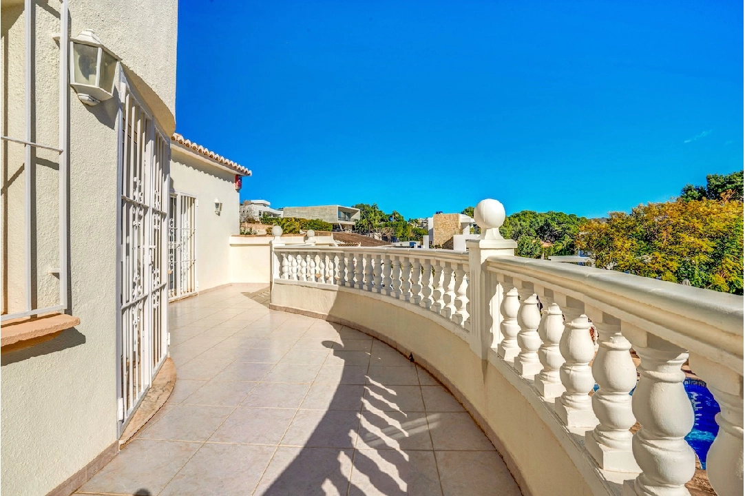 villa in Moraira(Pinar del Advocat) for sale, built area 174 m², plot area 918 m², 4 bedroom, 4 bathroom, swimming-pool, ref.: CA-H-1733-AMBE-24