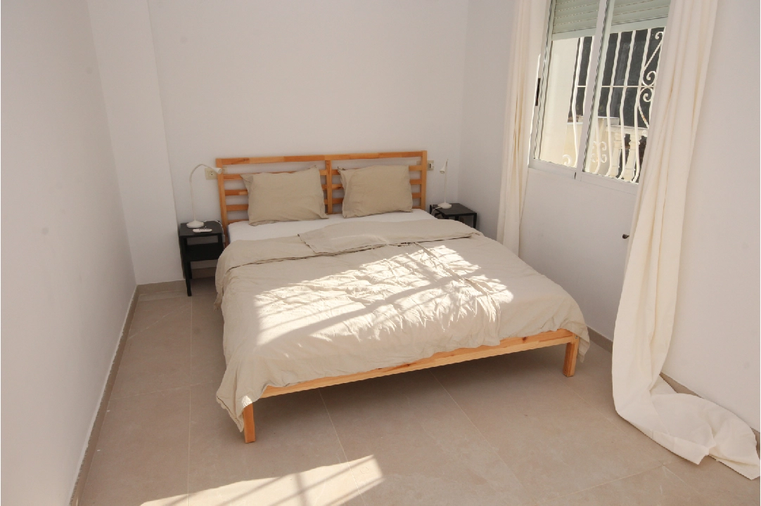 summer house in Els Poblets for holiday rental, built area 150 m², condition neat, + KLIMA, air-condition, plot area 440 m², 4 bedroom, 3 bathroom, swimming-pool, ref.: V-0823-15