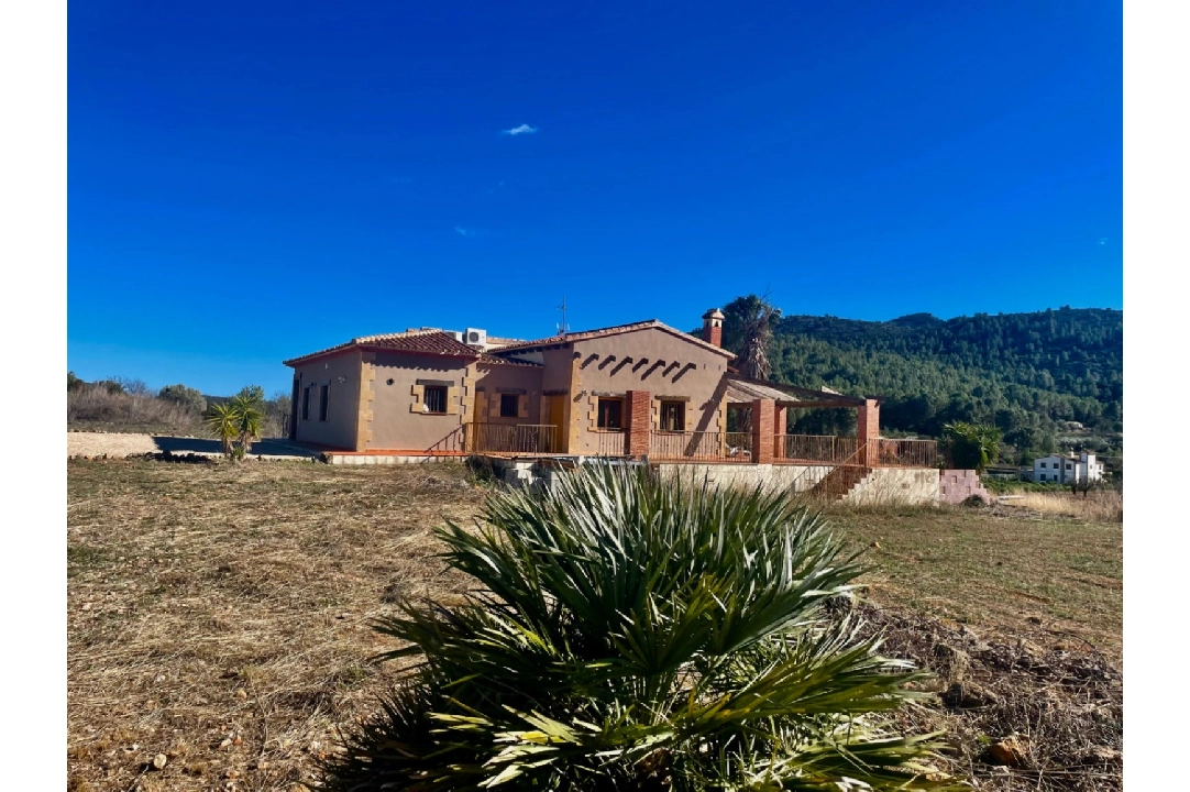 villa in Jalon for sale, built area 200 m², year built 2003, air-condition, plot area 10000 m², 2 bedroom, 2 bathroom, swimming-pool, ref.: PV-141-01967P-34