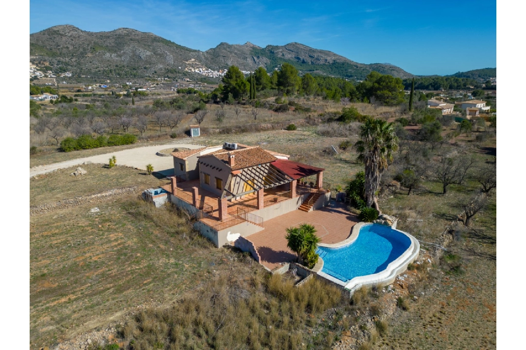 villa in Jalon for sale, built area 200 m², year built 2003, air-condition, plot area 10000 m², 2 bedroom, 2 bathroom, swimming-pool, ref.: PV-141-01967P-41