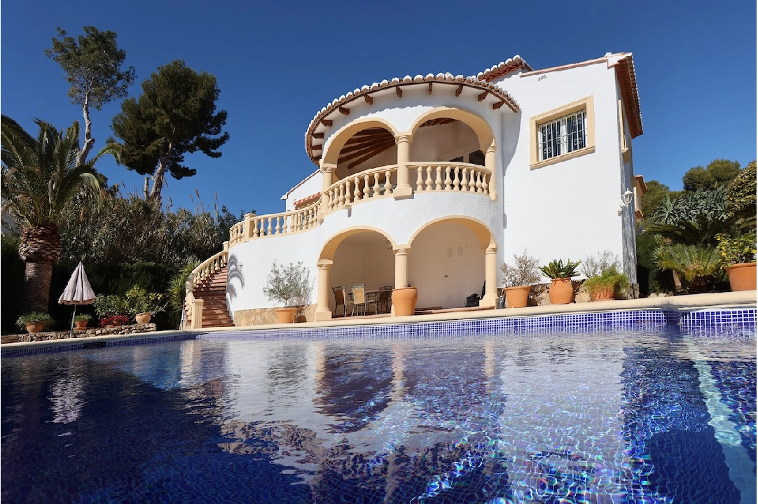 villa in Benissa(La Fustera) for sale, built area 238 m², plot area 800 m², 2 bedroom, 1 bathroom, swimming-pool, ref.: CA-H-1744-AMB-1