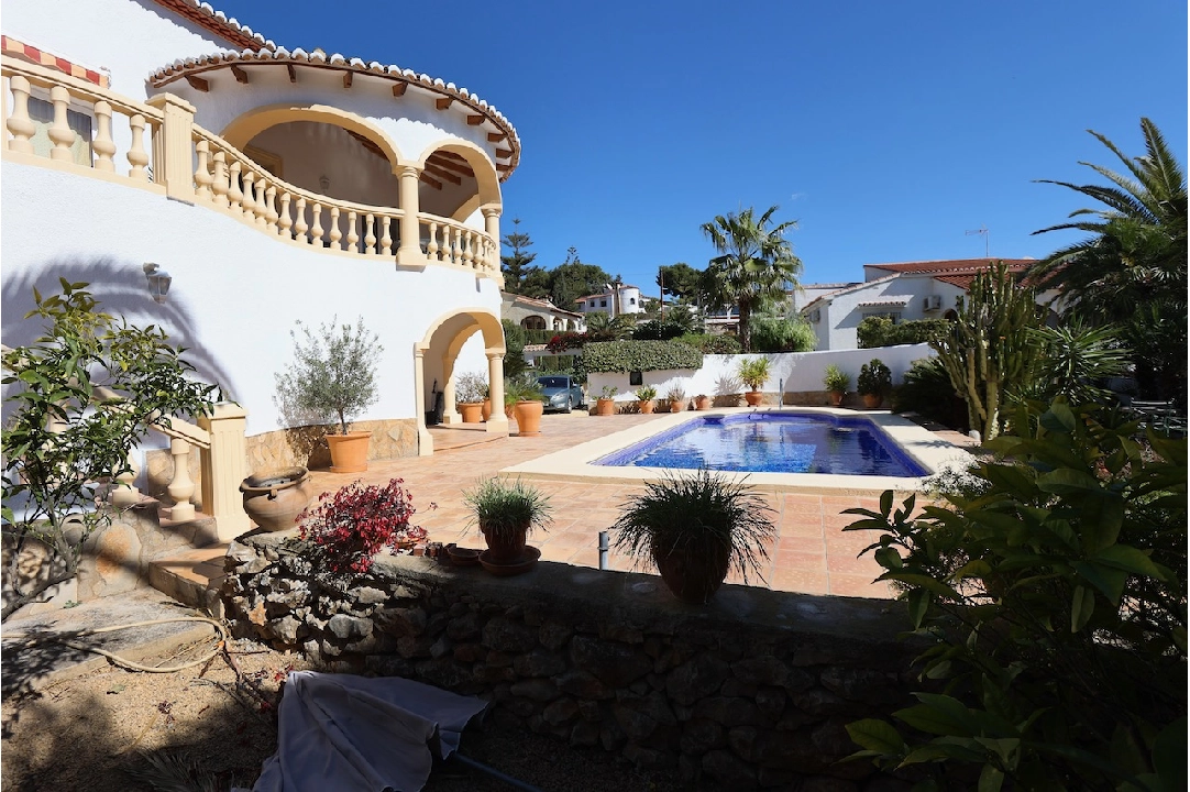 villa in Benissa(La Fustera) for sale, built area 238 m², plot area 800 m², 2 bedroom, 1 bathroom, swimming-pool, ref.: CA-H-1744-AMB-30