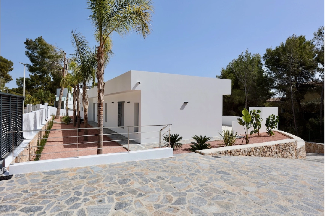 villa in Benissa(La Fustera) for sale, built area 300 m², air-condition, plot area 950 m², 4 bedroom, 3 bathroom, swimming-pool, ref.: CA-H-1747-AMB-4