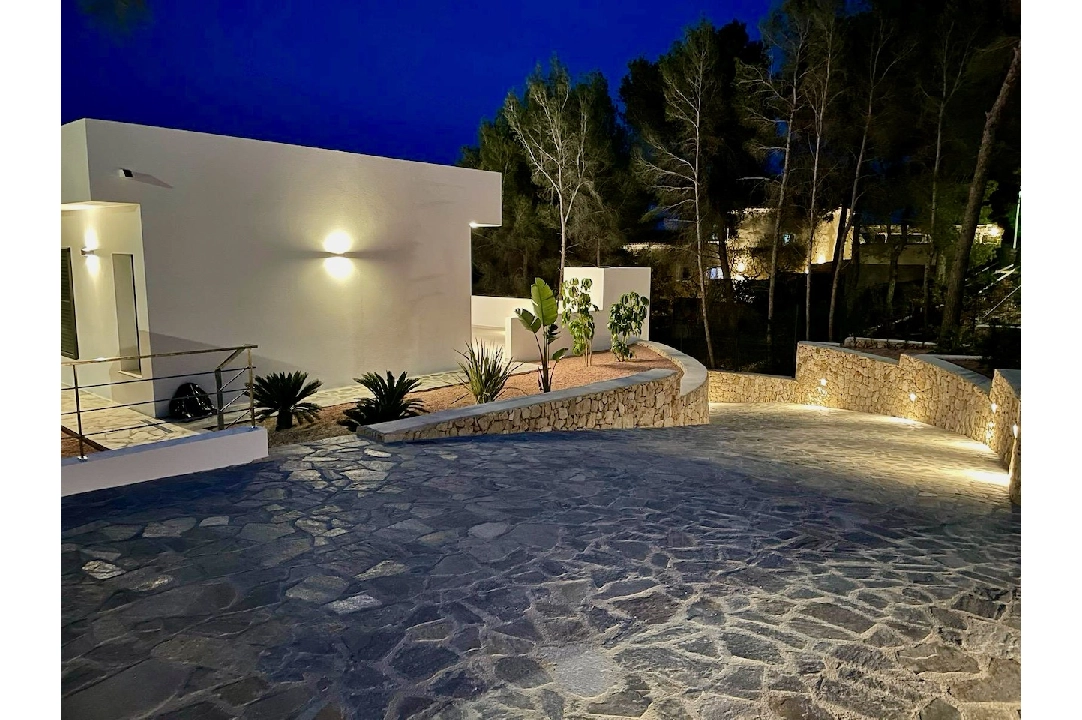 villa in Benissa(La Fustera) for sale, built area 300 m², air-condition, plot area 950 m², 4 bedroom, 3 bathroom, swimming-pool, ref.: CA-H-1747-AMB-40