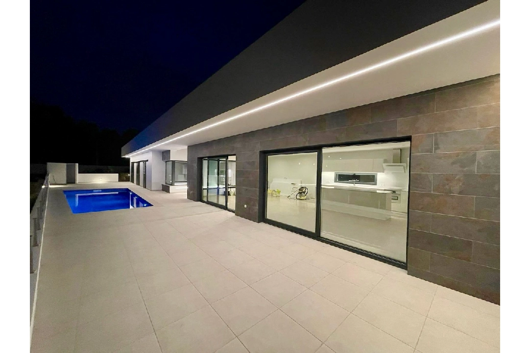 villa in Benissa(La Fustera) for sale, built area 300 m², air-condition, plot area 950 m², 4 bedroom, 3 bathroom, swimming-pool, ref.: CA-H-1747-AMB-43