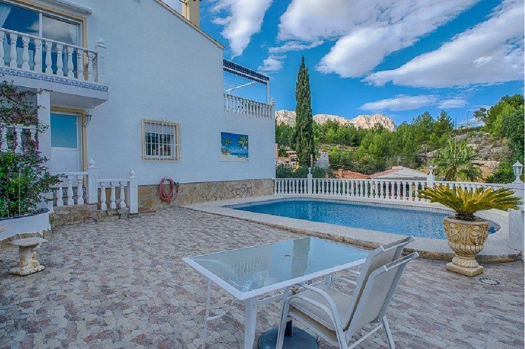 villa in La Nucia(La nucia) for sale, built area 173 m², air-condition, plot area 680 m², 4 bedroom, 1 bathroom, swimming-pool, ref.: AM-1007DA-3700-3