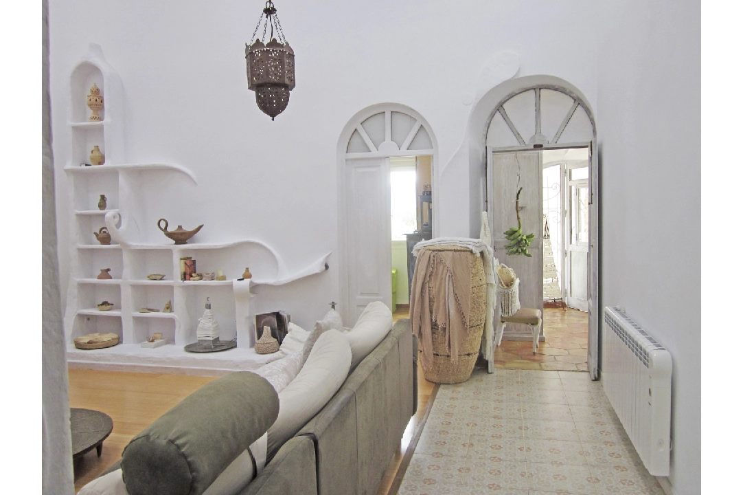 villa in Jalon(La Solana) for sale, built area 150 m², plot area 1310 m², 4 bedroom, 1 bathroom, ref.: BP-4366JAL-16