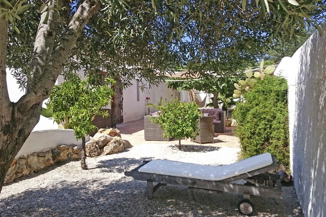 villa in Jalon(La Solana) for sale, built area 150 m², plot area 1310 m², 4 bedroom, 1 bathroom, ref.: BP-4366JAL-32