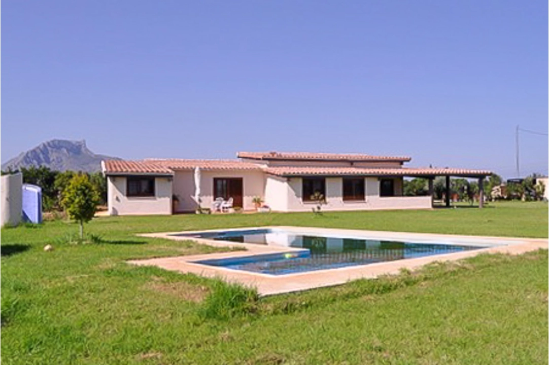 villa in Denia(Sisques) for sale, built area 550 m², plot area 11500 m², 5 bedroom, 4 bathroom, ref.: BP-8164DEN-1
