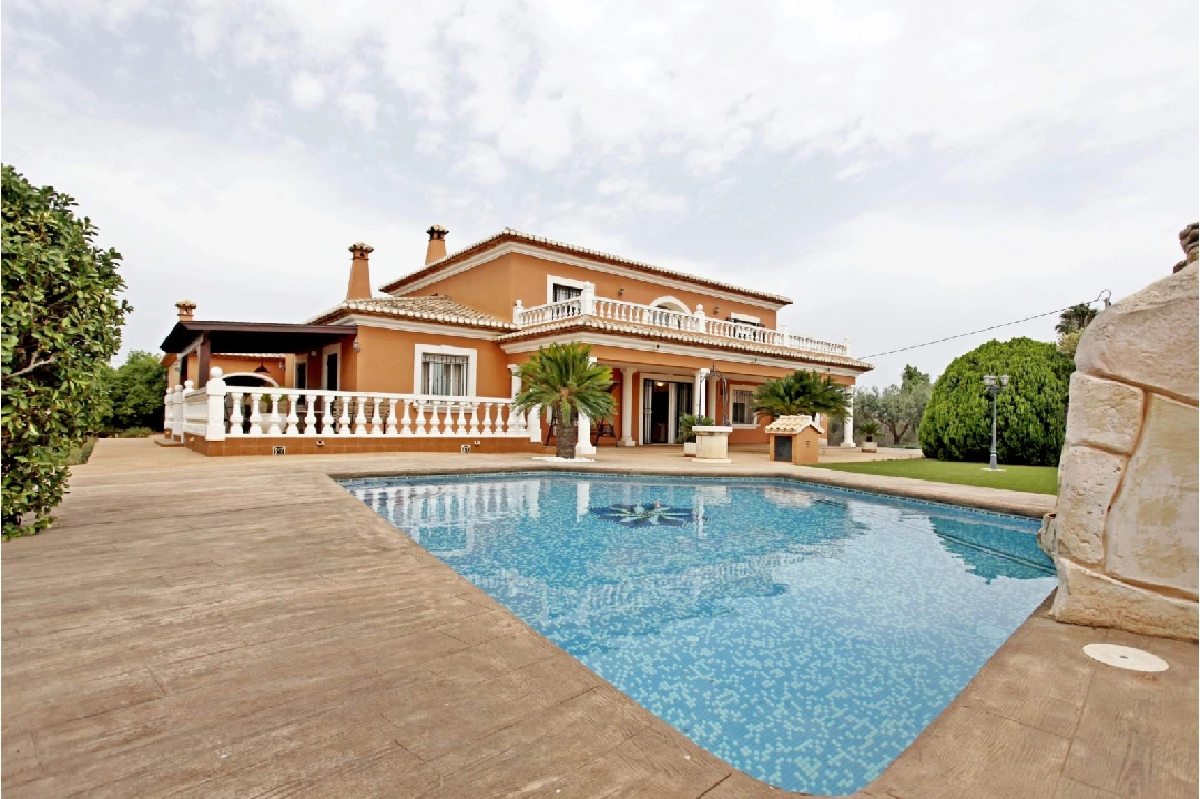 villa in Denia for sale, built area 442 m², condition neat, + central heating, plot area 4441 m², 3 bedroom, 4 bathroom, swimming-pool, ref.: MNC-0124-42