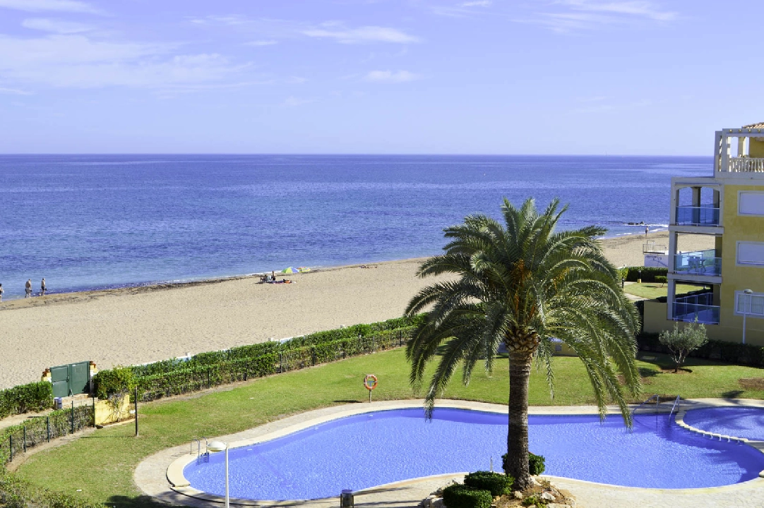 penthouse apartment in Denia for sale, built area 104 m², year built 2001, air-condition, 3 bedroom, 2 bathroom, swimming-pool, ref.: CO-C20924-5