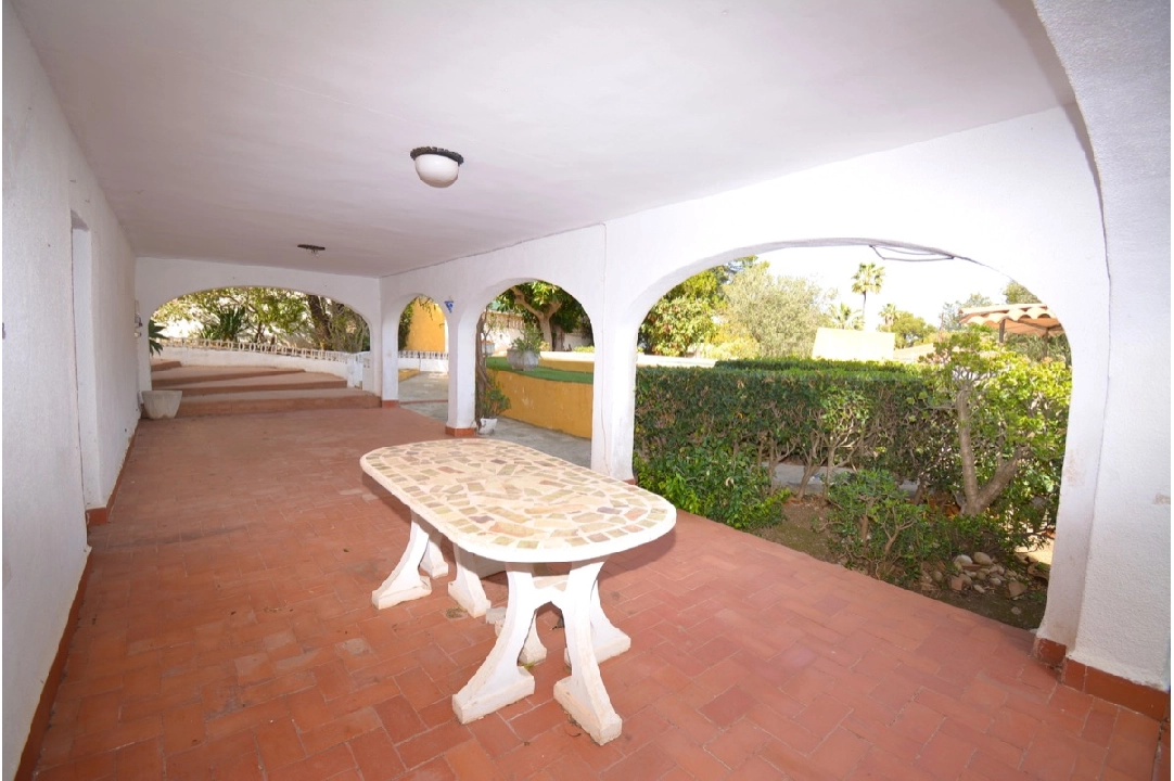 villa in Denia for sale, built area 230 m², year built 1974, condition neat, + central heating, air-condition, plot area 1396 m², 4 bedroom, 2 bathroom, swimming-pool, ref.: BC-7708-10