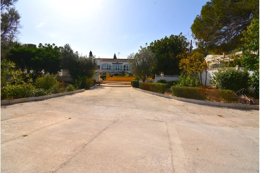 villa in Denia for sale, built area 230 m², year built 1974, condition neat, + central heating, air-condition, plot area 1396 m², 4 bedroom, 2 bathroom, swimming-pool, ref.: BC-7708-17