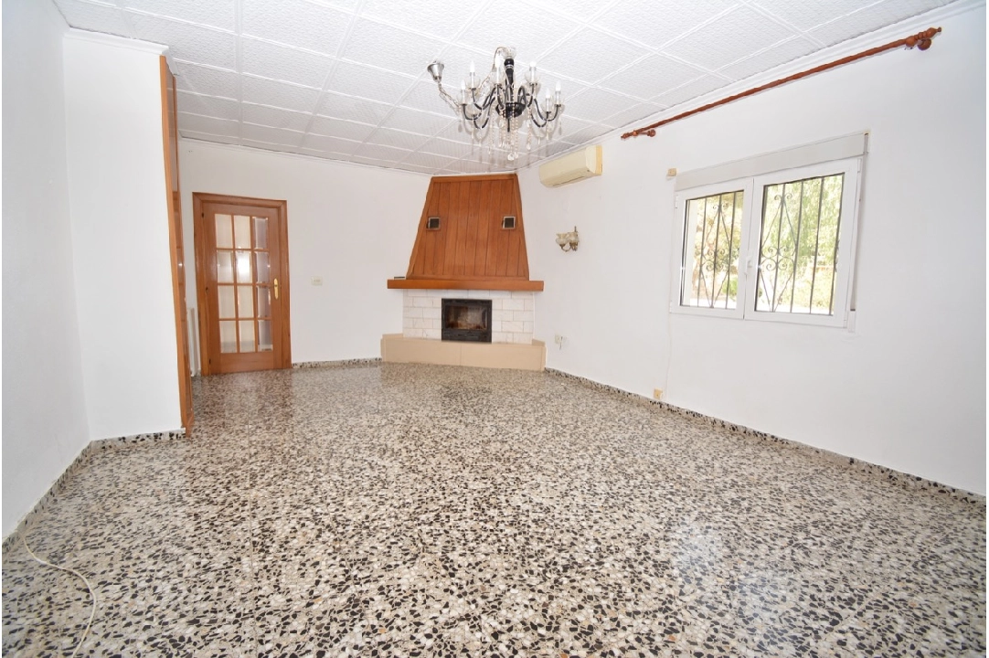 villa in Denia for sale, built area 230 m², year built 1974, condition neat, + central heating, air-condition, plot area 1396 m², 4 bedroom, 2 bathroom, swimming-pool, ref.: BC-7708-30
