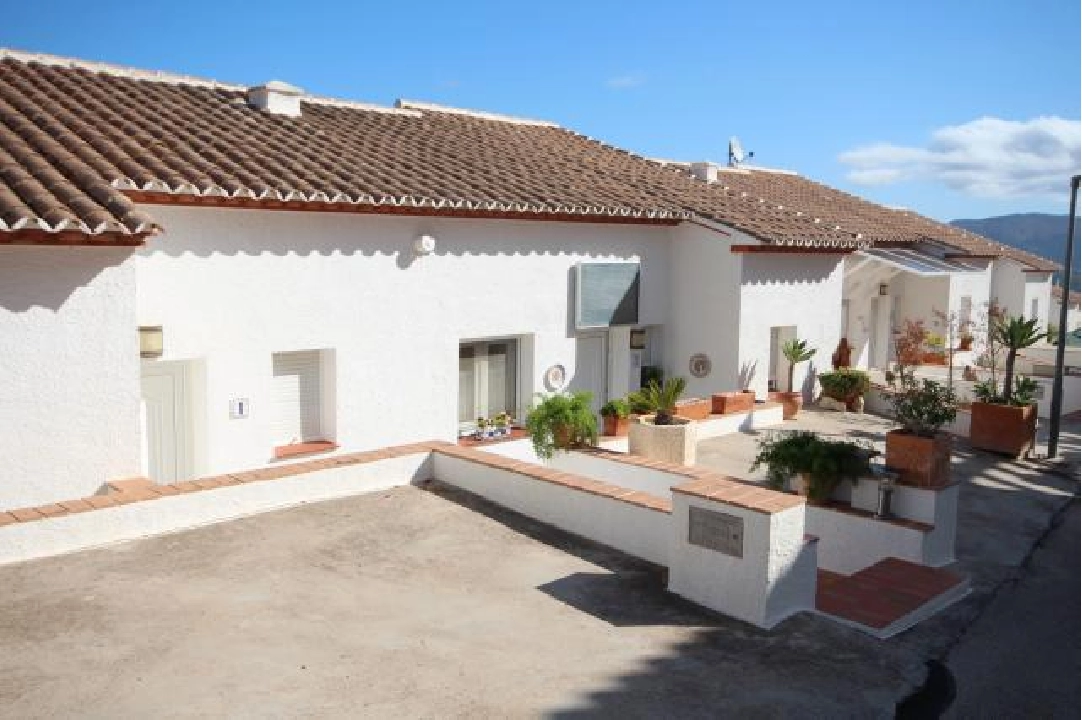 terraced house in Pedreguer(Monte Pedreguer) for sale, built area 95 m², year built 2001, condition neat, + floor heating, air-condition, plot area 100 m², 2 bedroom, 2 bathroom, swimming-pool, ref.: 2-2815-4