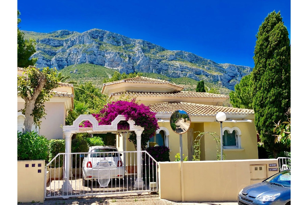 villa in Denia for holiday rental, built area 85 m², year built 1992, condition fully renovated, + central heating, air-condition, 2 bedroom, 1 bathroom, swimming-pool, ref.: T-4510-7