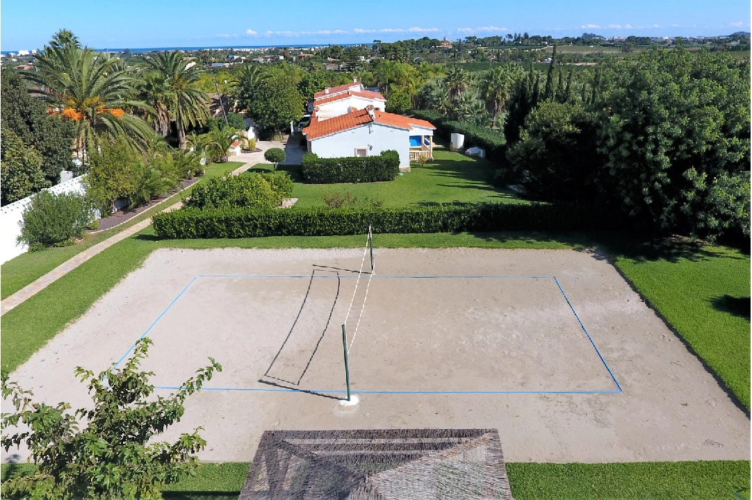 villa in Denia(Torrecarrals) for sale, built area 290 m², condition mint, + central heating, air-condition, plot area 3741 m², 5 bedroom, 4 bathroom, swimming-pool, ref.: SC-L0916-2