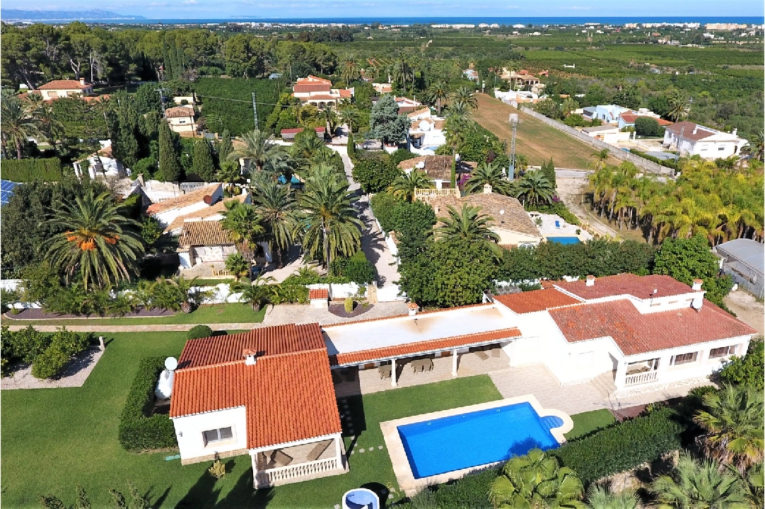 villa in Denia(Torrecarrals) for sale, built area 290 m², condition mint, + central heating, air-condition, plot area 3741 m², 5 bedroom, 4 bathroom, swimming-pool, ref.: SC-L0916-5